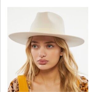 UO flat brim felt Fedora Hat